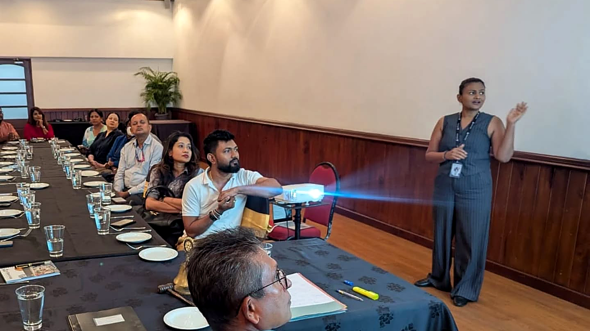 InTalent Asia Founder and CEO Heshani Kaumadi Inspires Business Leaders at Rotary Club of Colombo Regency Meeting